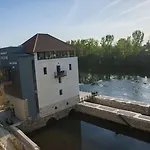 Szálloda Mercure Sur Lot Moulin De Madame Villeneuve-sur-Lot