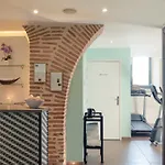 Szálloda Mercure Sur Lot Moulin De Madame 4*