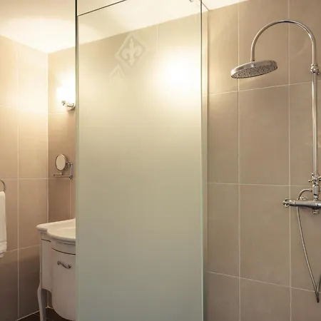 Отель Mercure Sur Lot Moulin De Madame 4*