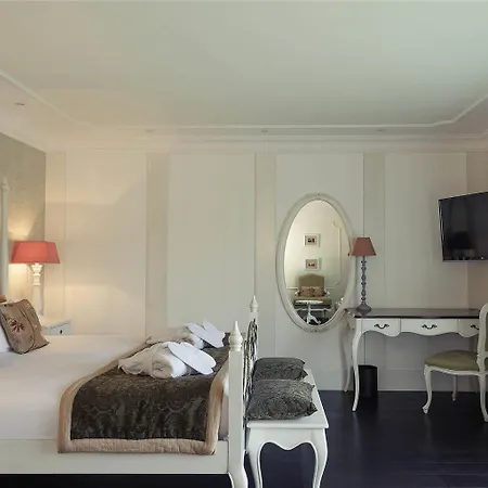 Mercure Sur Lot Moulin De Madame
