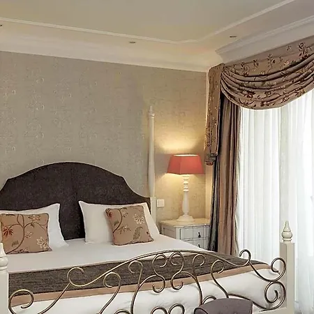 Mercure Sur Lot Moulin De Madame